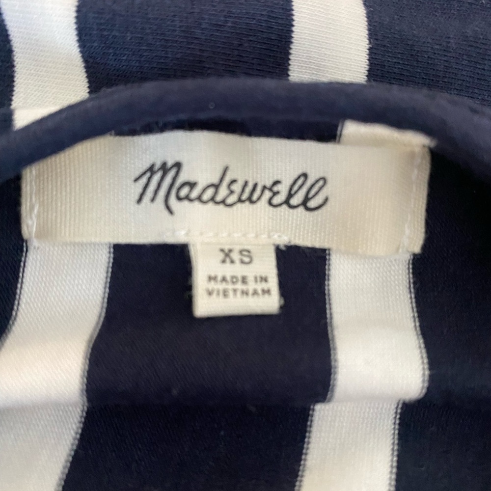Madewell xs bodysuit. Never worn